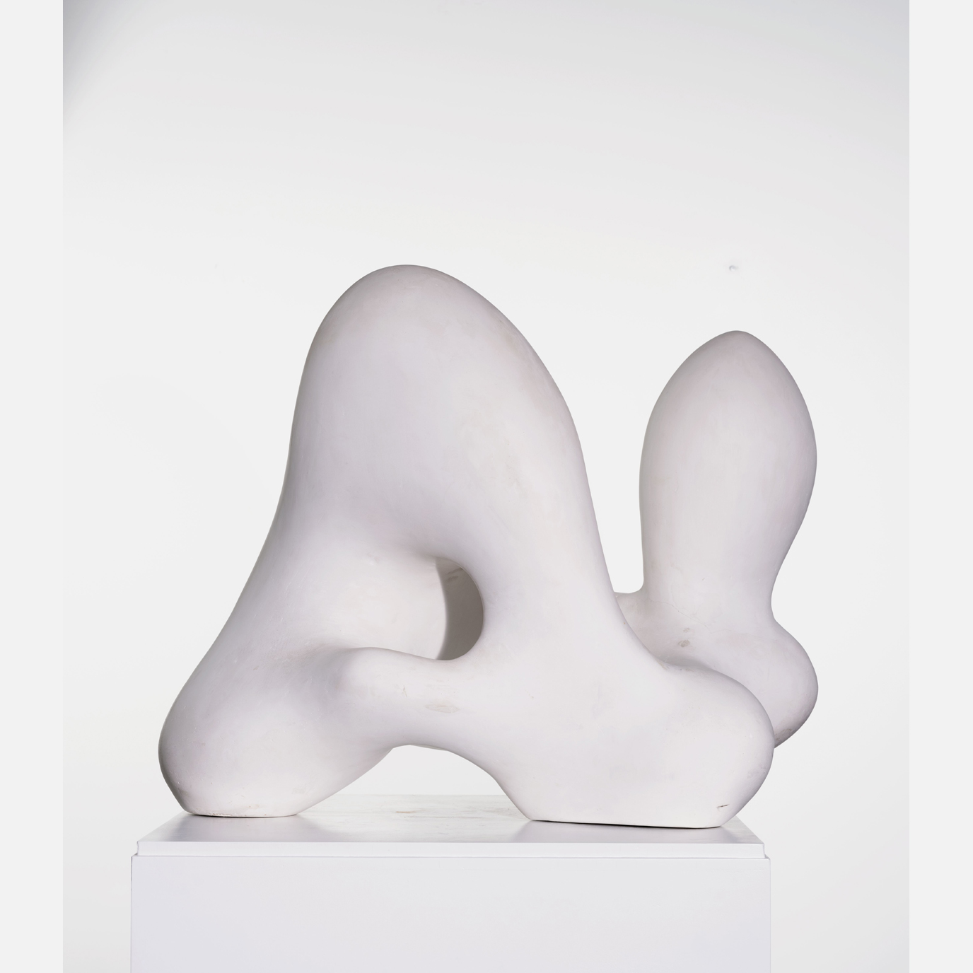Jean Arp, Landscape or a Woman, 1962. Wakefield Council Permanent Art Collection (The Hepworth Wakefield). Photo - Rüdiger Lubricht, Worpswede.